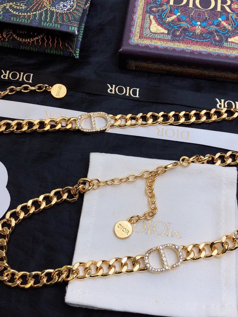 chr1st1an D10r necklaces